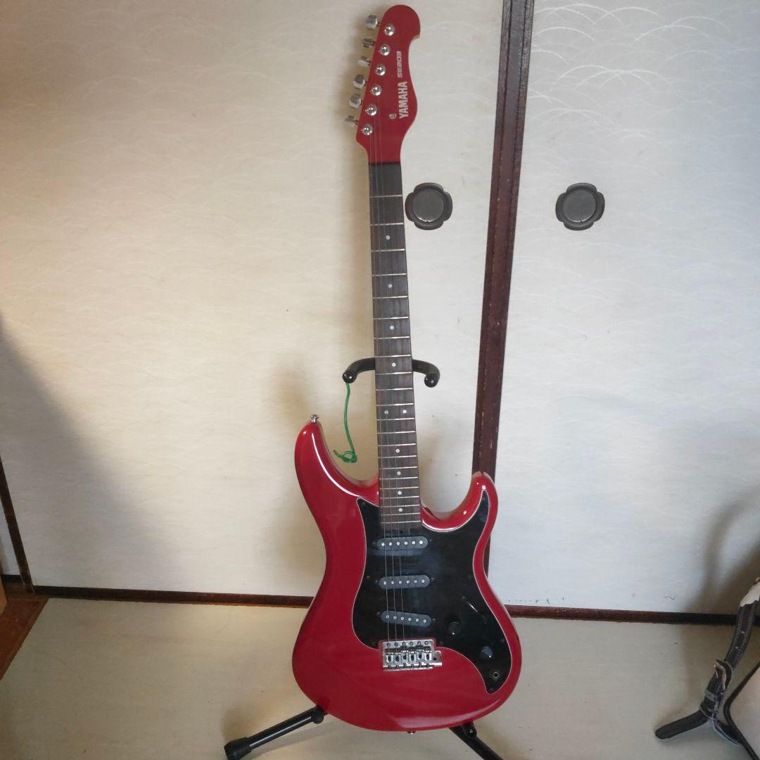 YAMAHA SE203 エレキギター