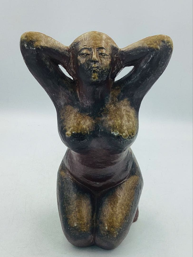 ★ 木南知加選先生　昭和初期の名工　備前焼裸婦　共箱　【27】　★