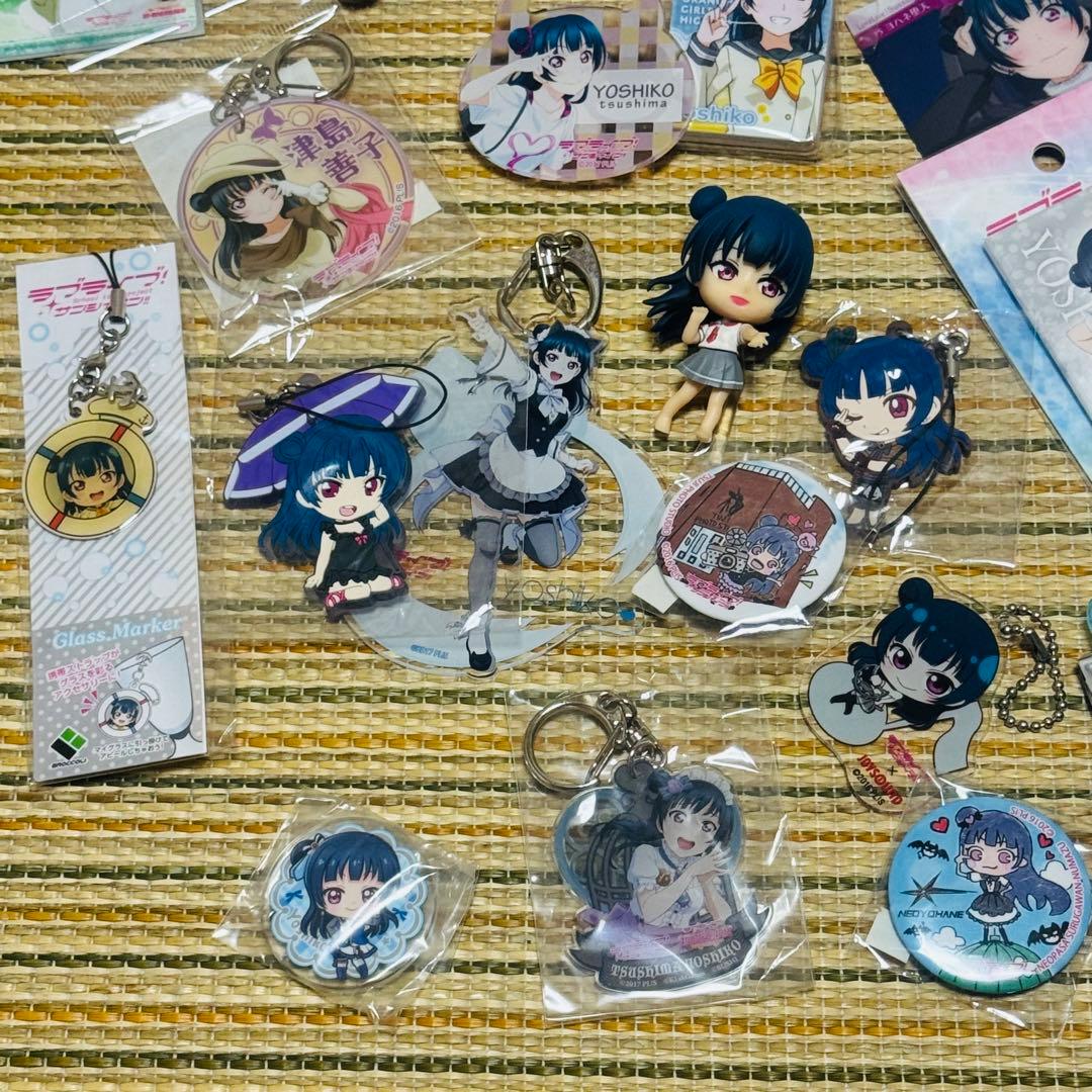 まとめ 津島善子 缶バッジ アクリルスタンド ラバーストラップ 等 セット