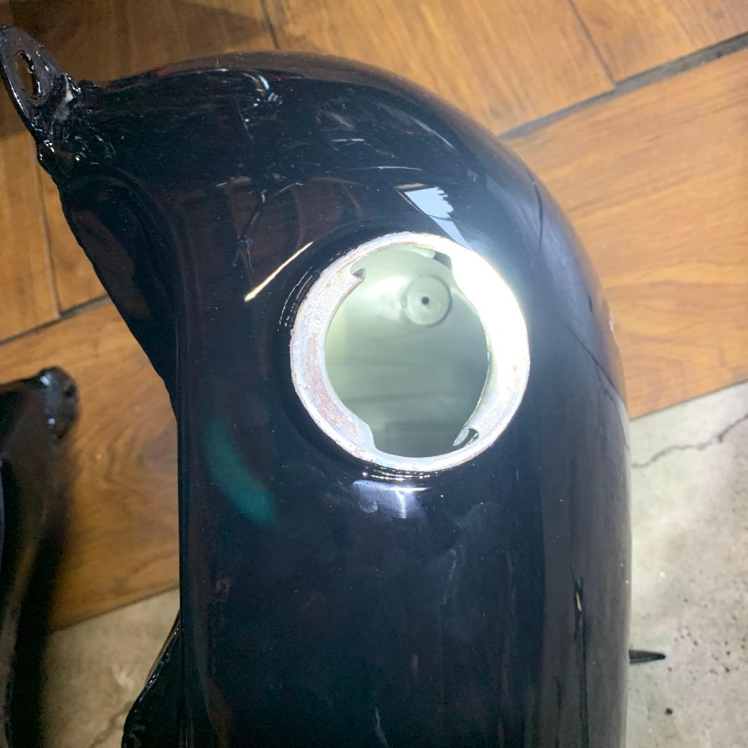 パンヘッド純正オプションハンドシフトタンク　1961〜1962 エンブレム付き