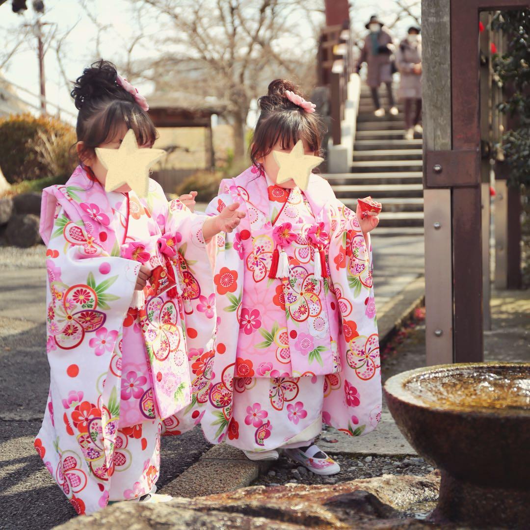［モモの助］七五三 着物セット 3歳双子　花柄