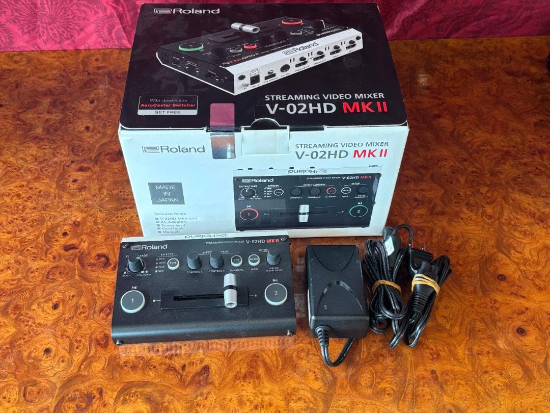 美品　ROLAND V-02HD MKII