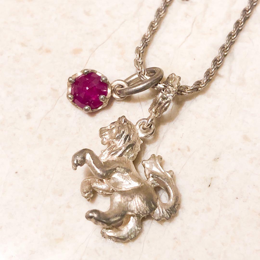 ジィオデシック　ルビー　￼ライオンネックレス￼