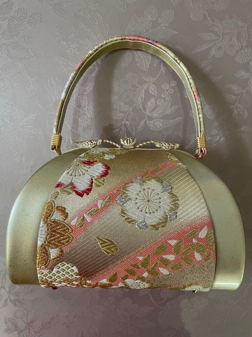 新品未使用 箱あり 東京小川胡蝶 成人式草履バッグM ゴールド