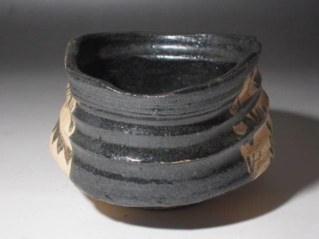 ☆　永楽善五郎　織部写茶碗　表千家　十四代　而妙斎の花押がございます☆y573