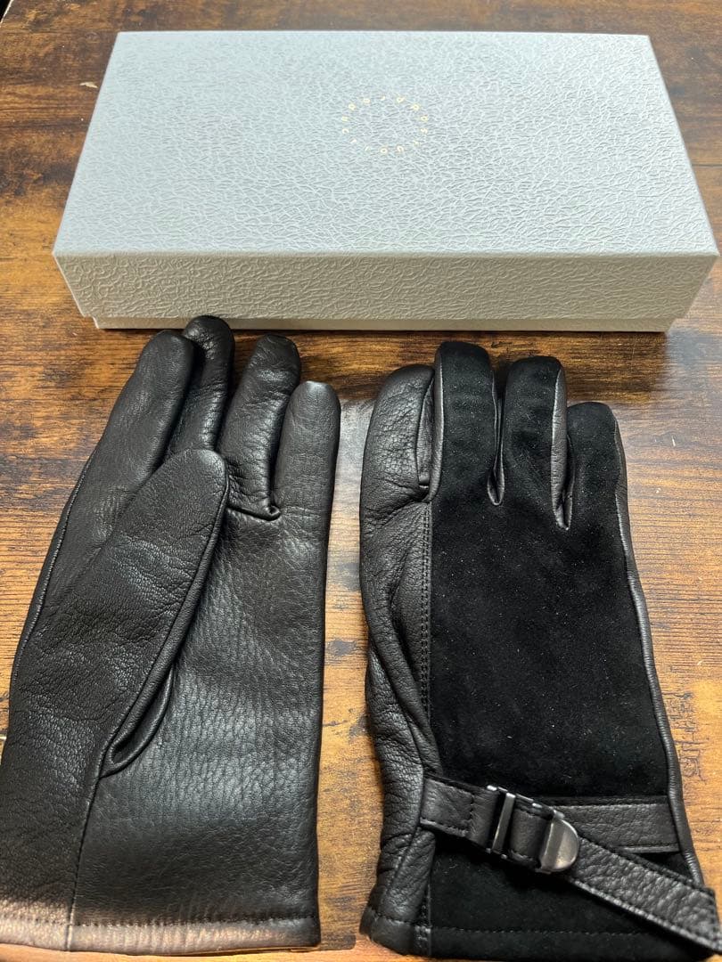 post production レザーグローブ