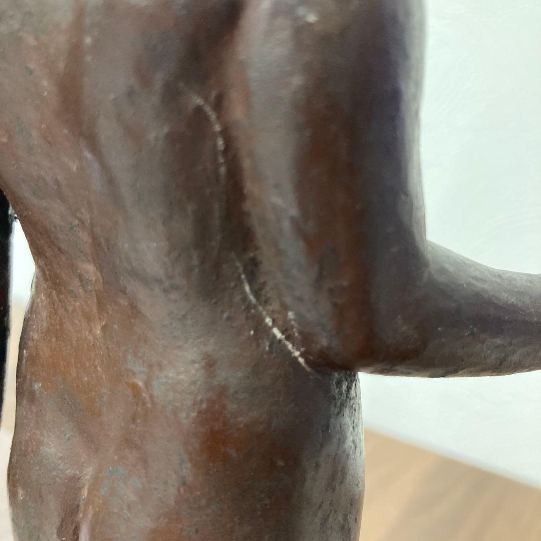 【藤井浩佑作】　ブロンズ像