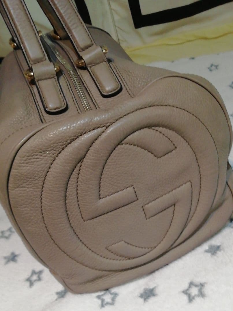 GUCCI　グッチ　ソーホー　SOHO ミニボストン　本革　タッセル　GGロゴ