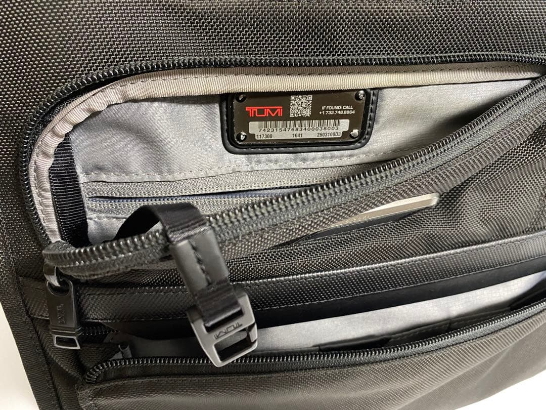 【値下げ】⑪✨TUMI ✨トゥミ ビジネスバッグ アルファ3 ブラック ポーチ付