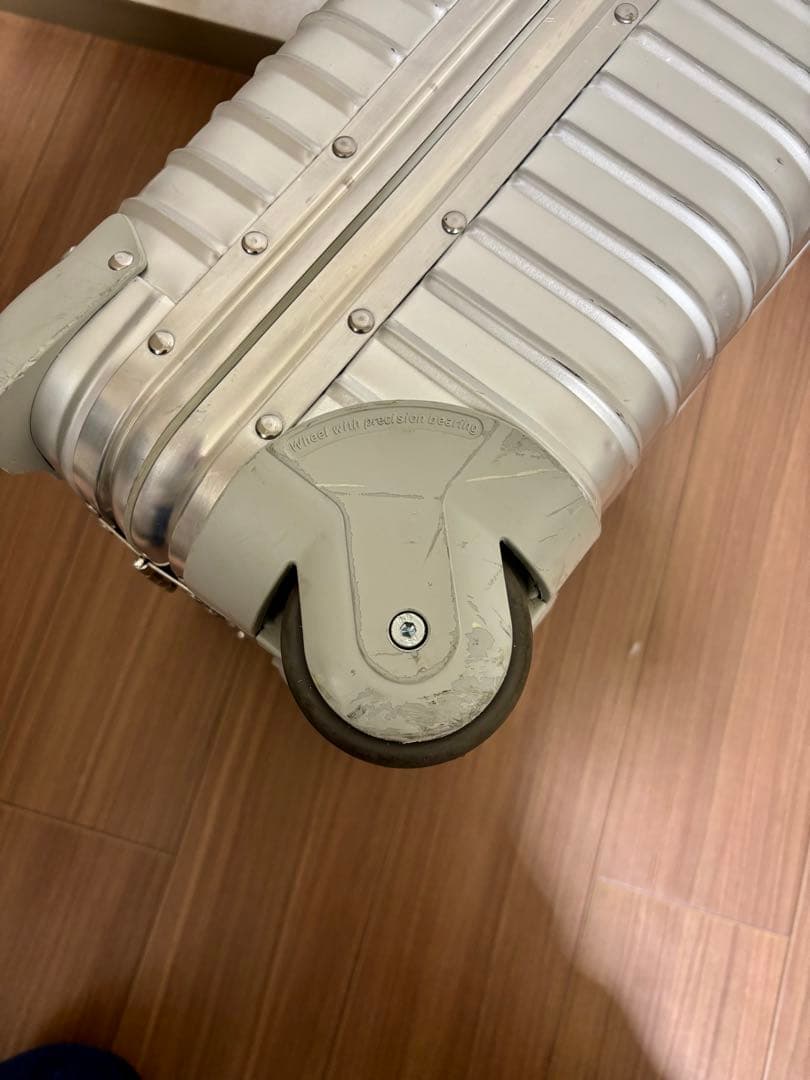 【希少 】リモワ トパーズ ビジネストローリー ルフトハンザ 747-8 アルミ