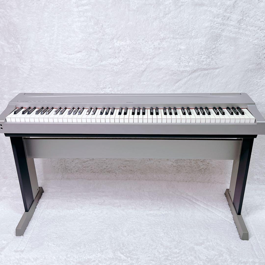 ✨ま✨　電子ピアノ　88鍵盤　ペダル付き　譜面立て付き