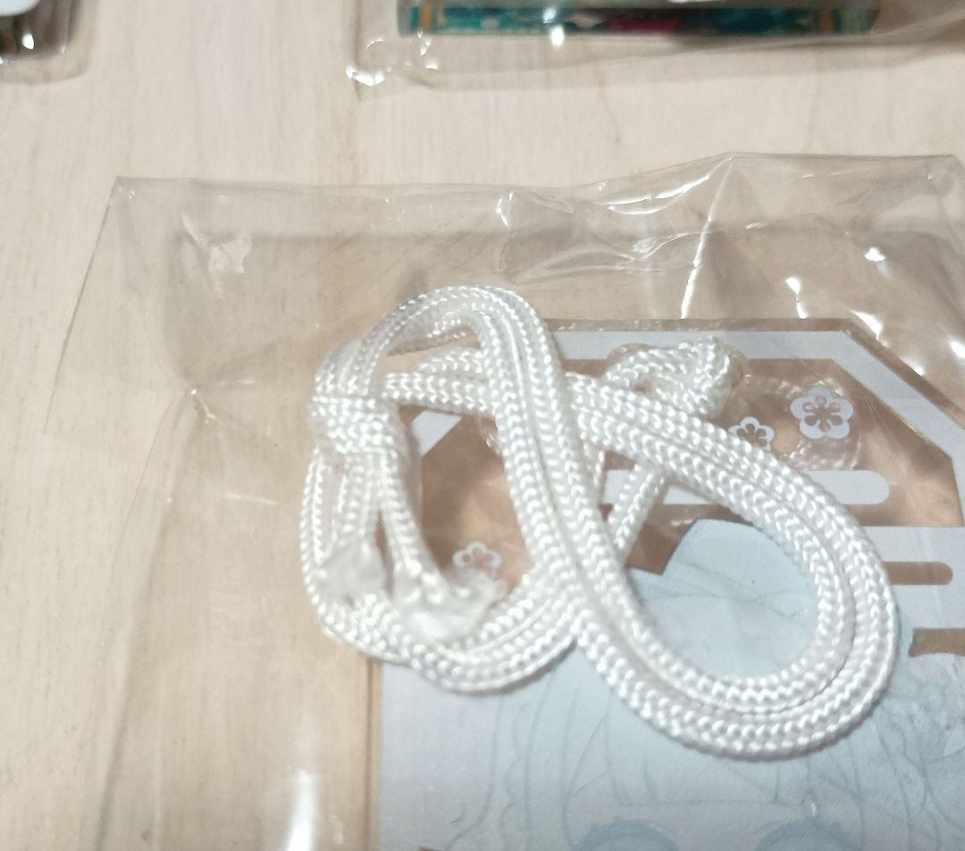 VALIS　ヴァリス　チノ　ララ　ヴィッテ　お守り風チャーム　3つセット