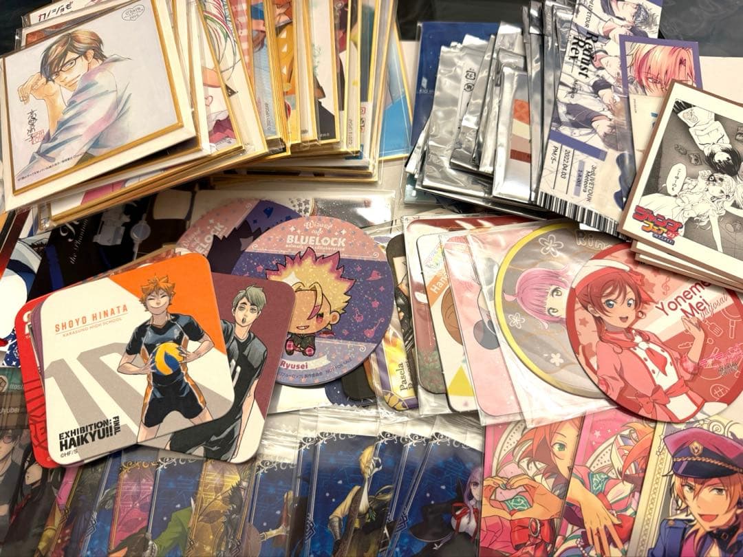 アニメグッズ まとめ売り 超大量 紙類・薄物・平物全般 ノンジャンル