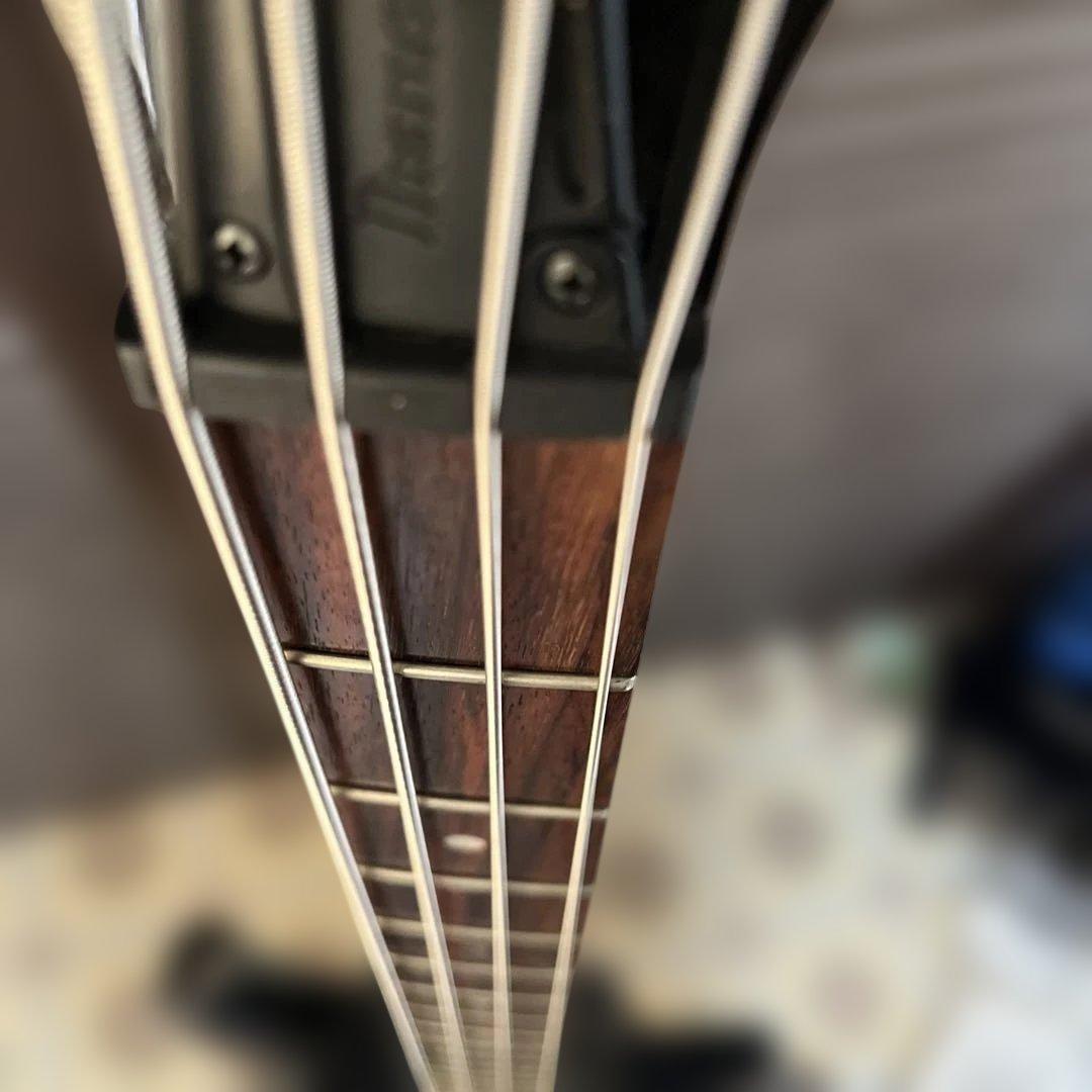 Ibanez GIO ￼ベース