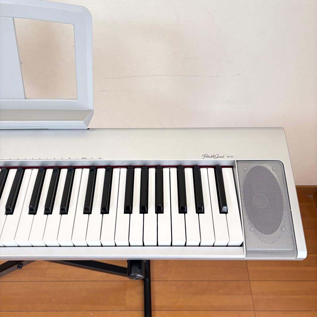 【美品・動作良好】YAMAHA ヤマハ 76 鍵盤電子ピアノ NP-30S