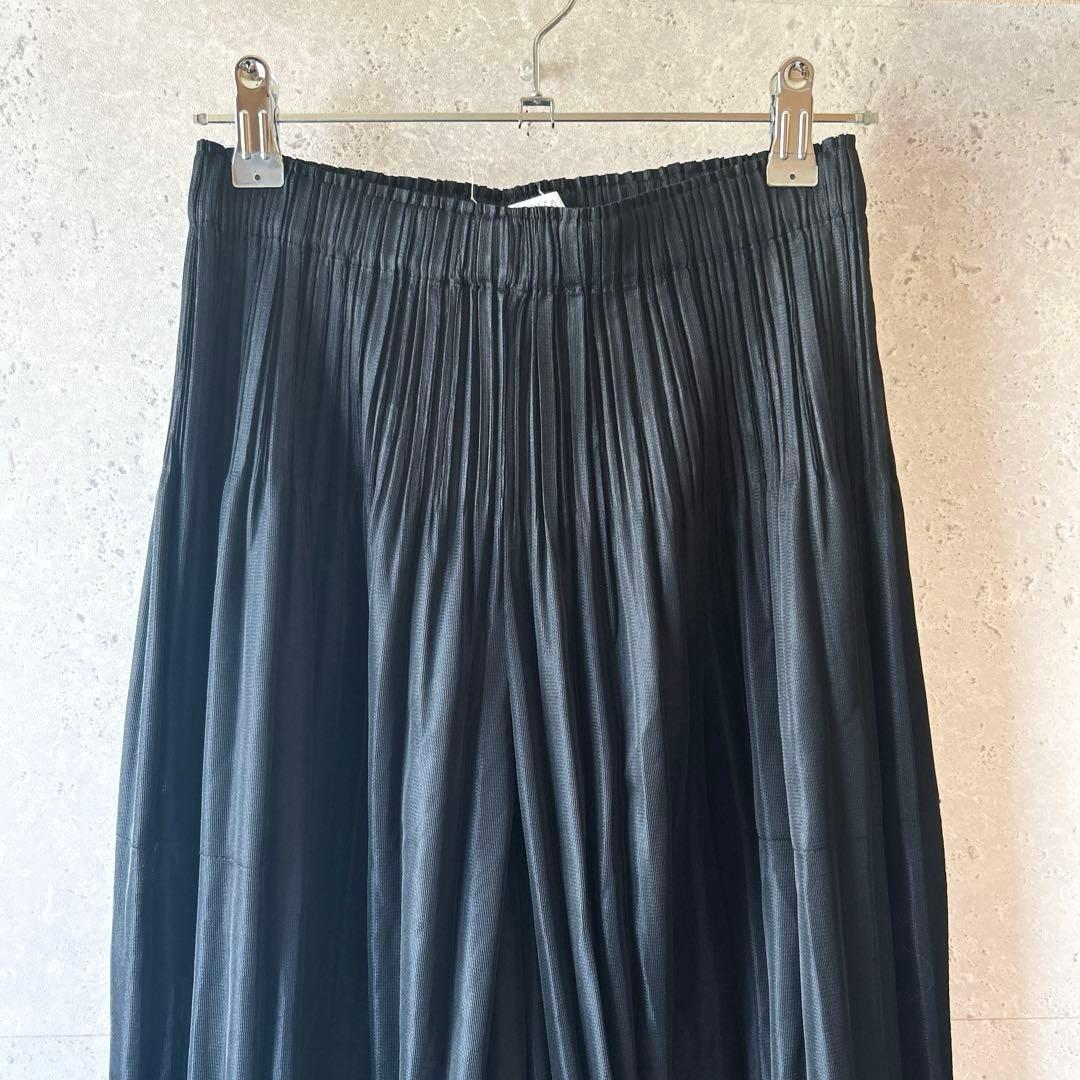 PLEATS PLEASE✨FLUFFY BASICSプリーツサルエルパンツ