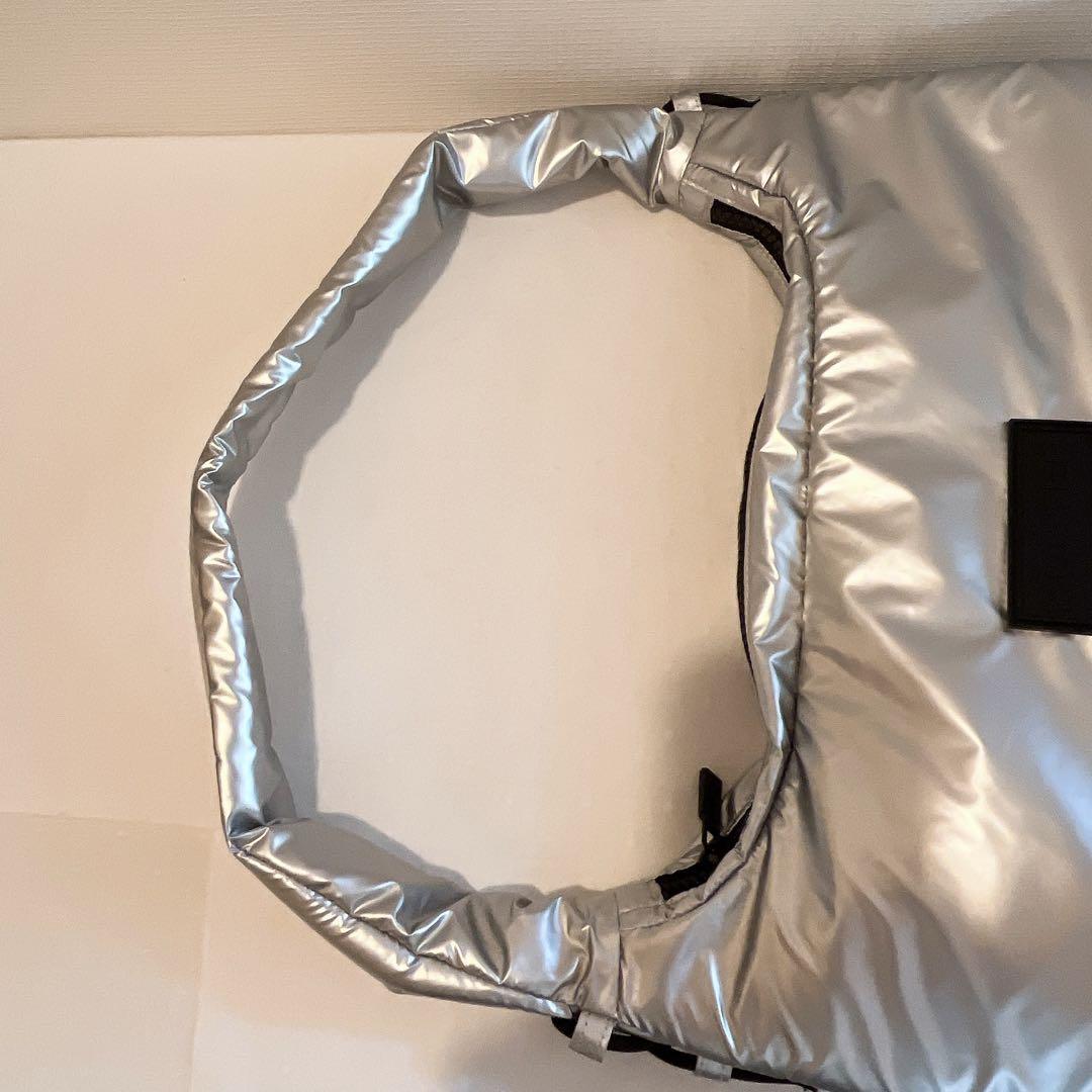 HUNTER シルバー ショルダーバッグ　ハーフムーン　ホーボー　シリング