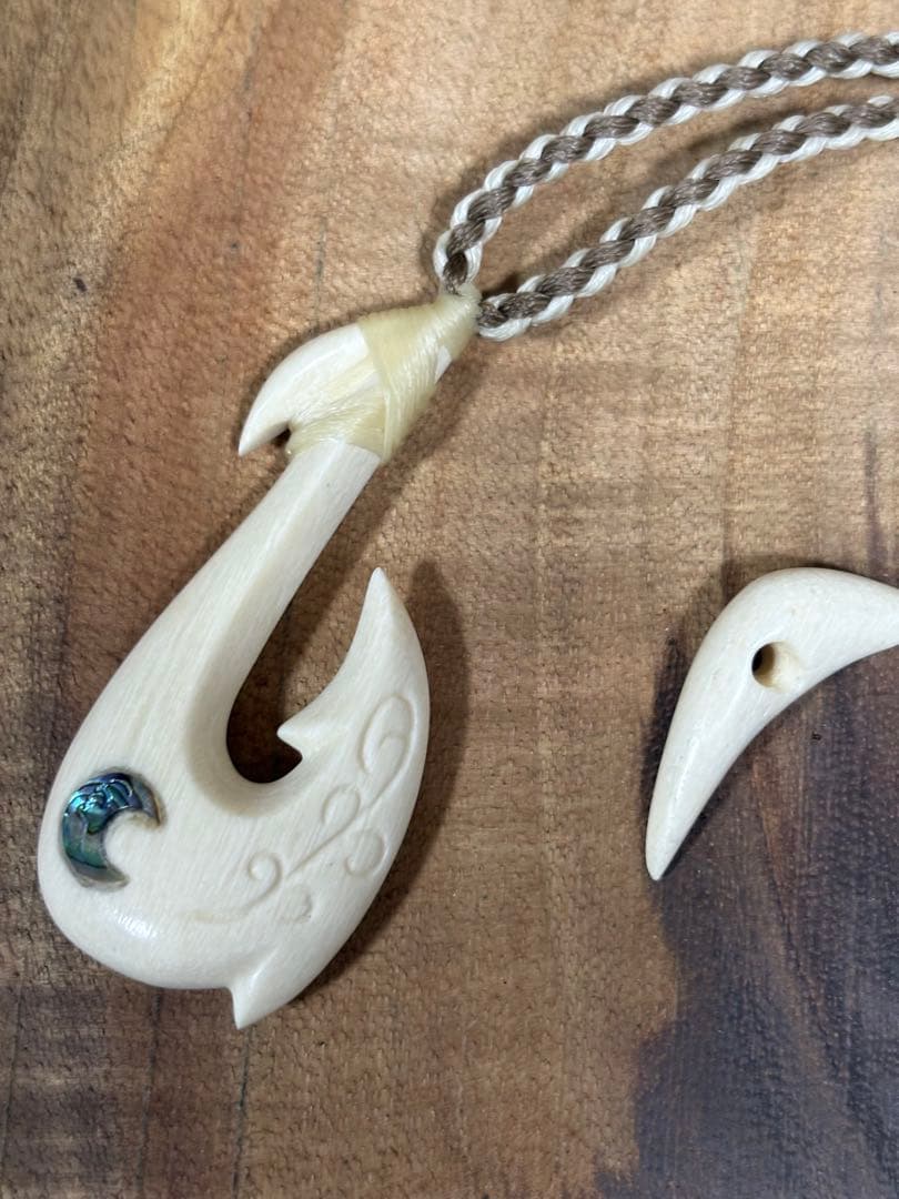 ボーンカービングネックレス(sw55)マッコウ×アバロンシェル7/30限定値下