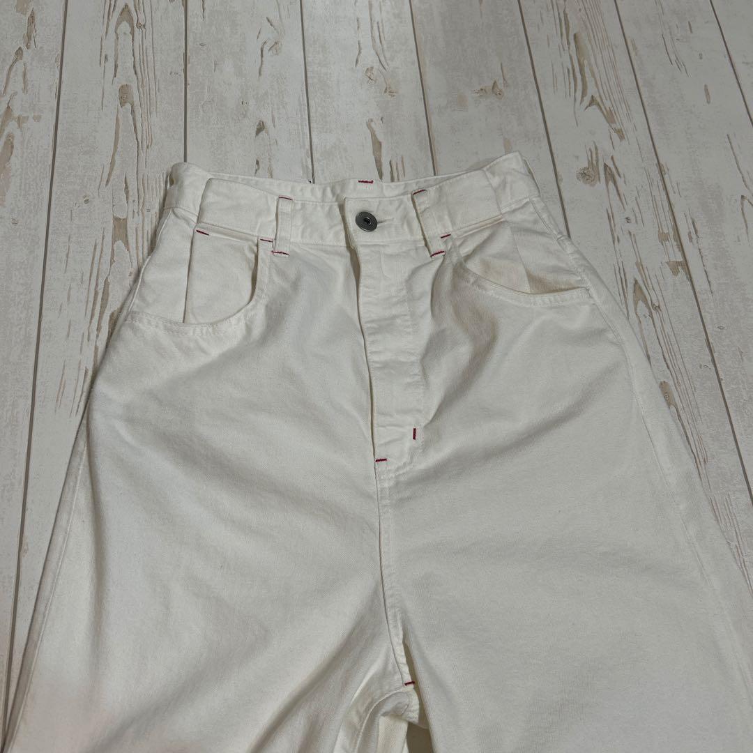 nagonstans☆赤ステッチ☆タック入り☆ハイウエスト☆カーヴィデニムパンツ