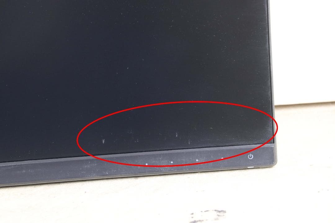 6976/6977　2台　DELL　U2715H　27型　WQHD　HDMI