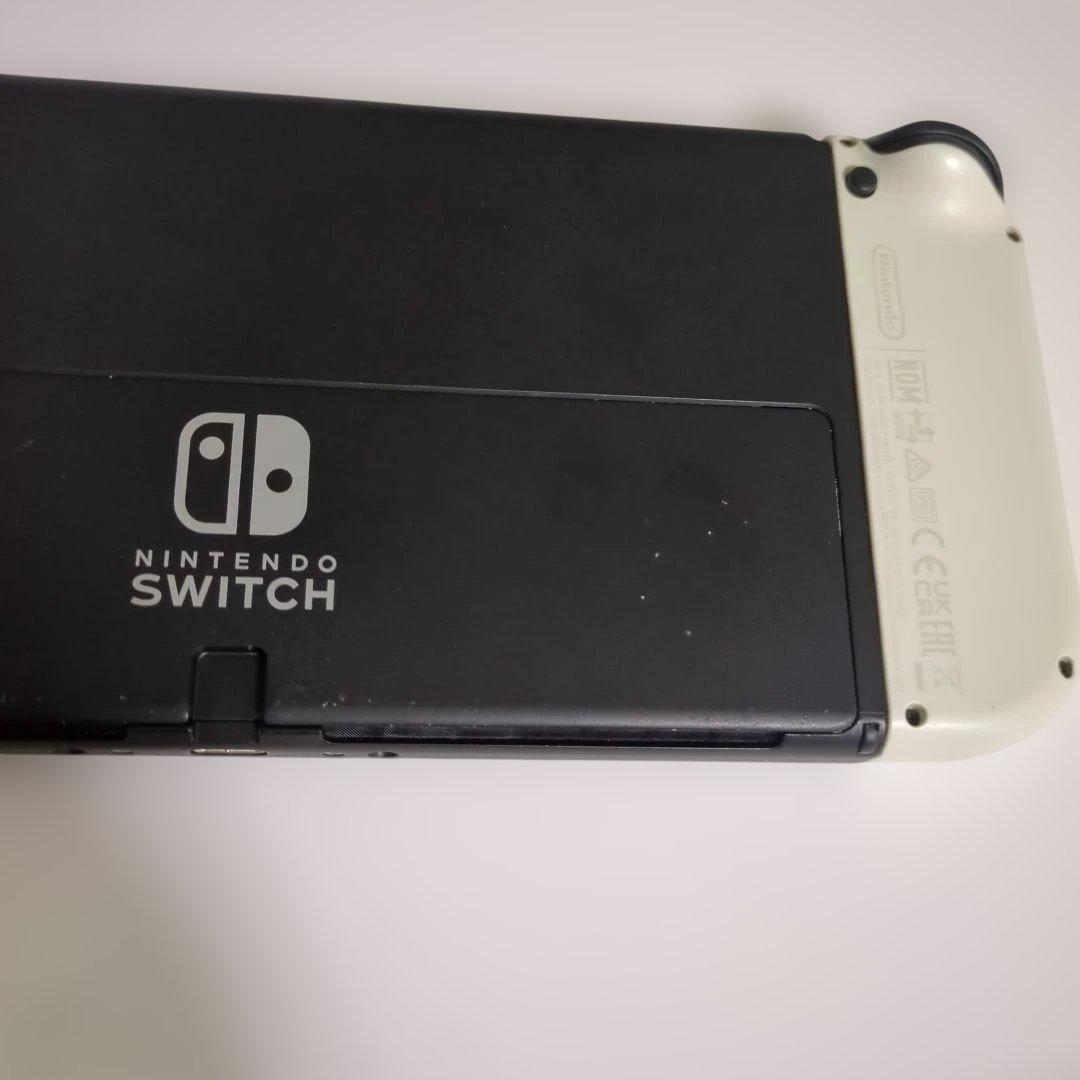 Nintendo Switch 本体 ホワイト/ブラック ジョイコン付き