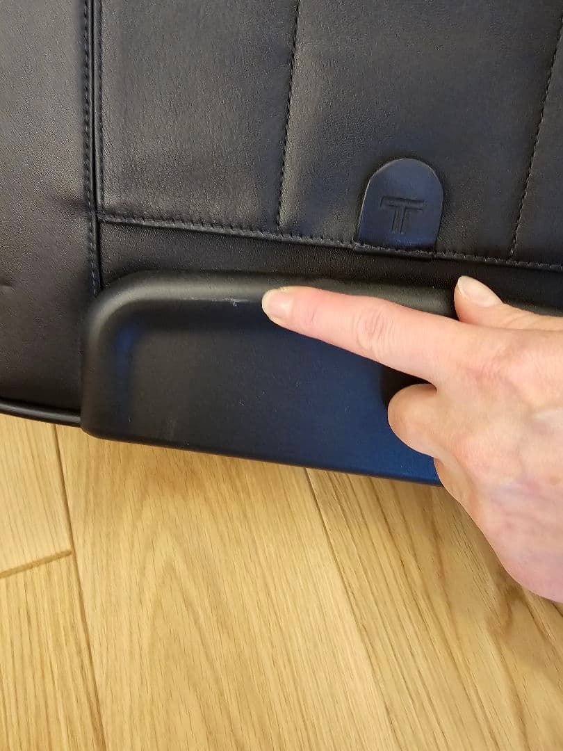 TUMI ブラック キャリーケース