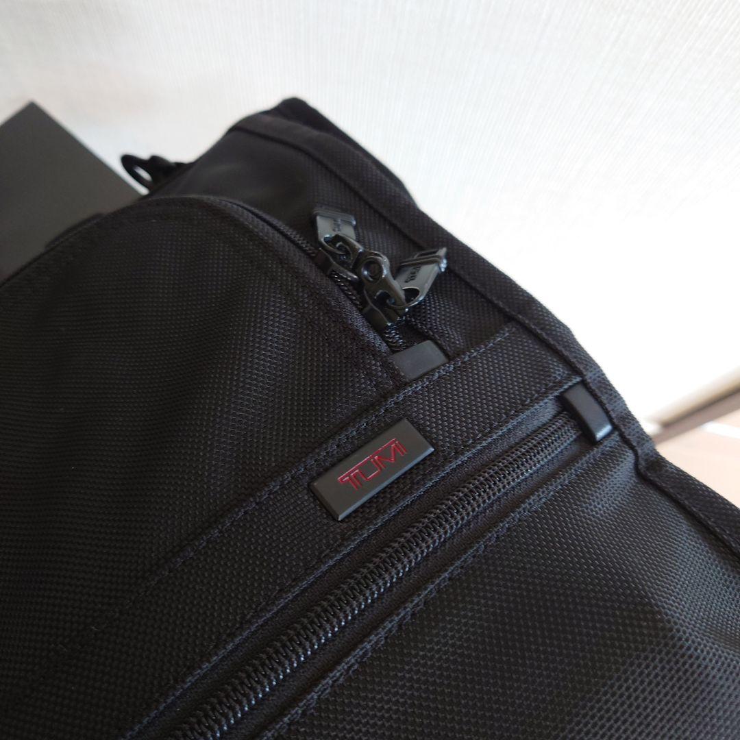 TUMI 22137D2 トラベルトライフォールドキャリーオンガーメントバック