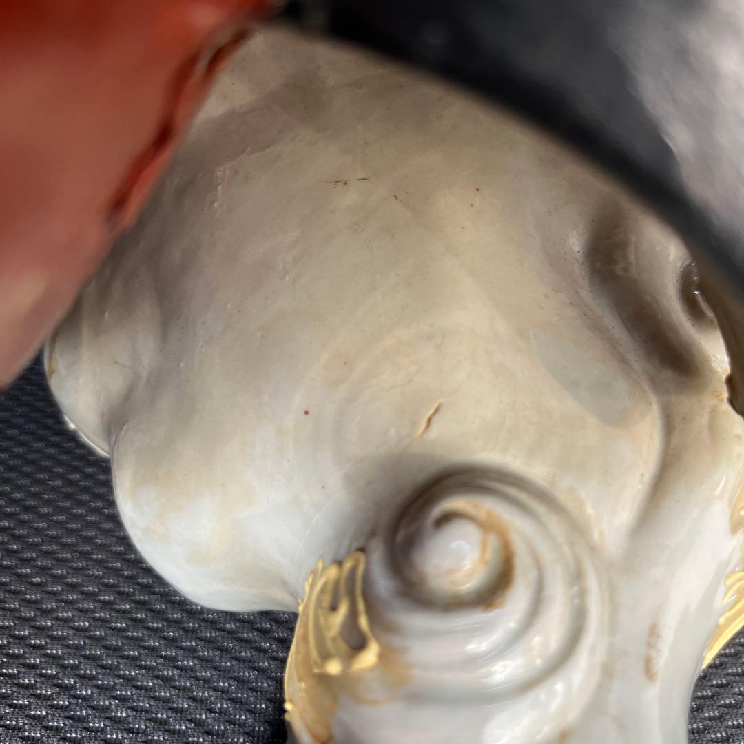 獅子の形状 陶器製装飾品