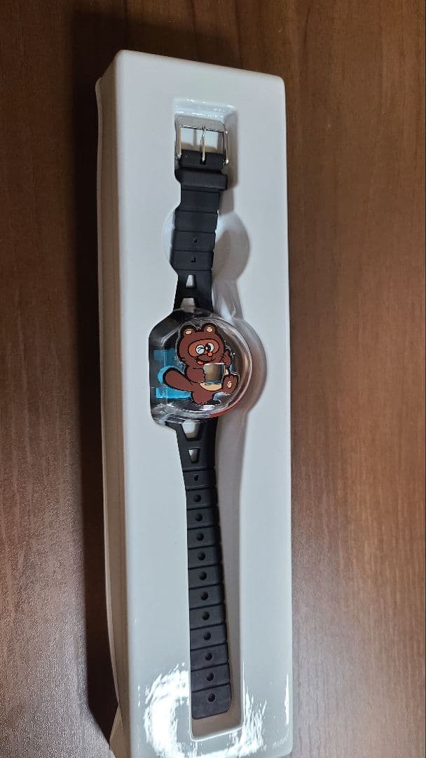 タカラ　チョロQ 時計　非売品　　ピンク、青、赤色