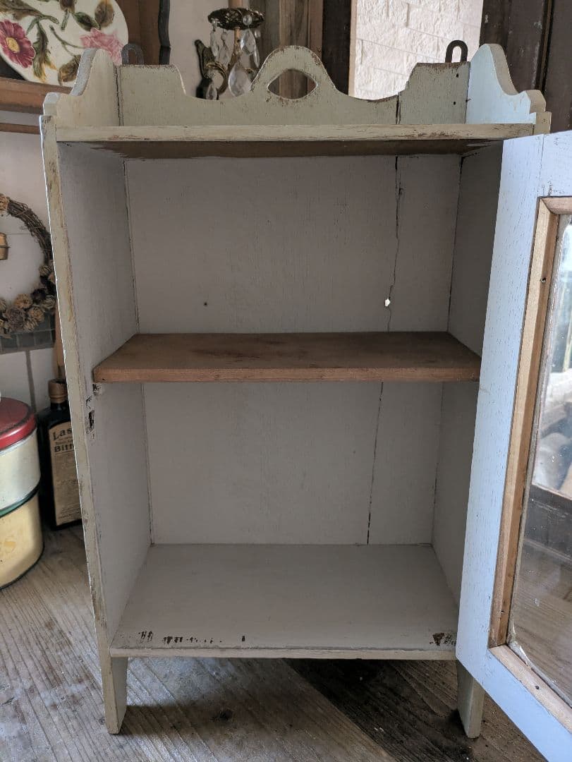 値下げ中　アンティーク　ウォールキャビネット