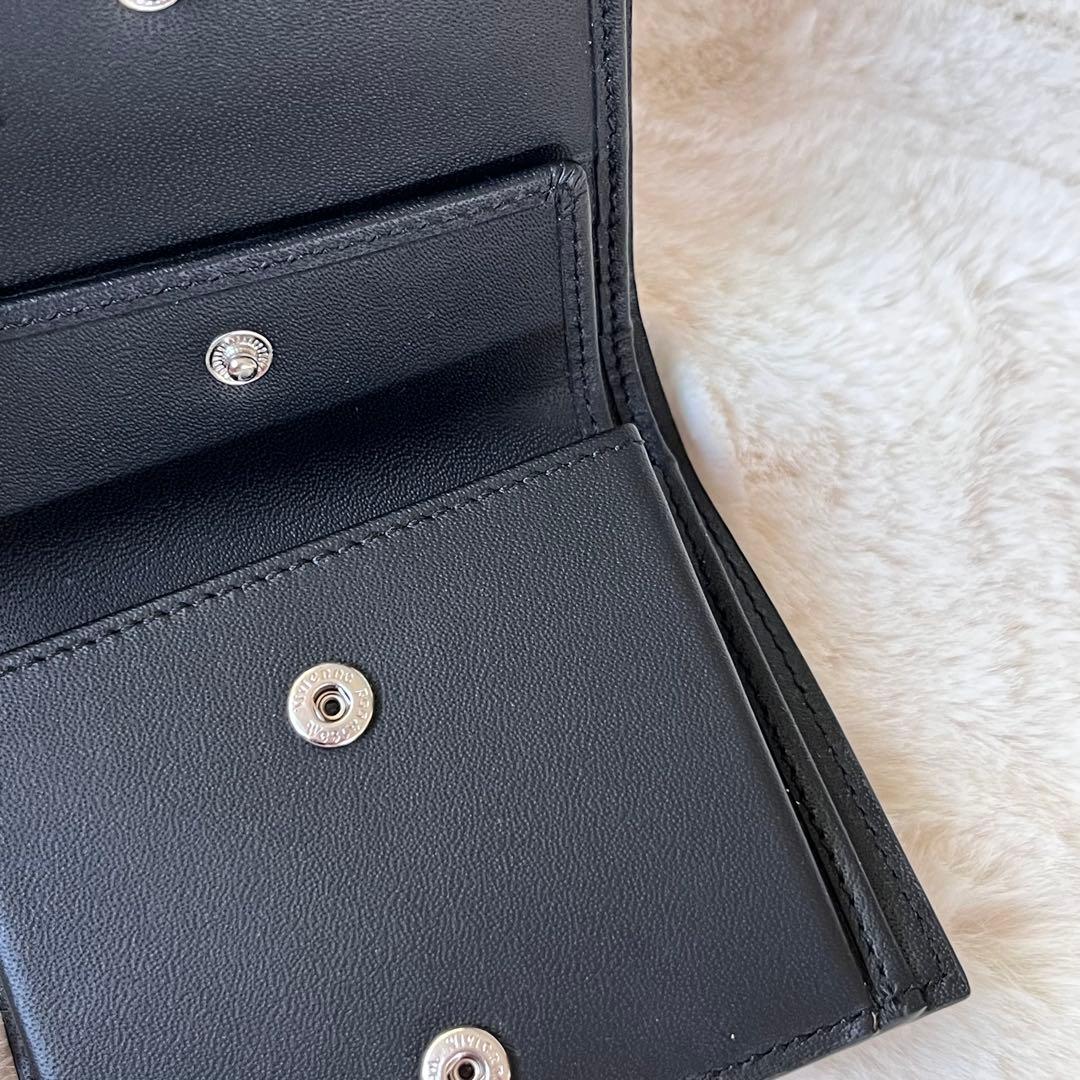 2.8万Vivienne Westwood◇サフィアーノ ブラック 二つ折り財布