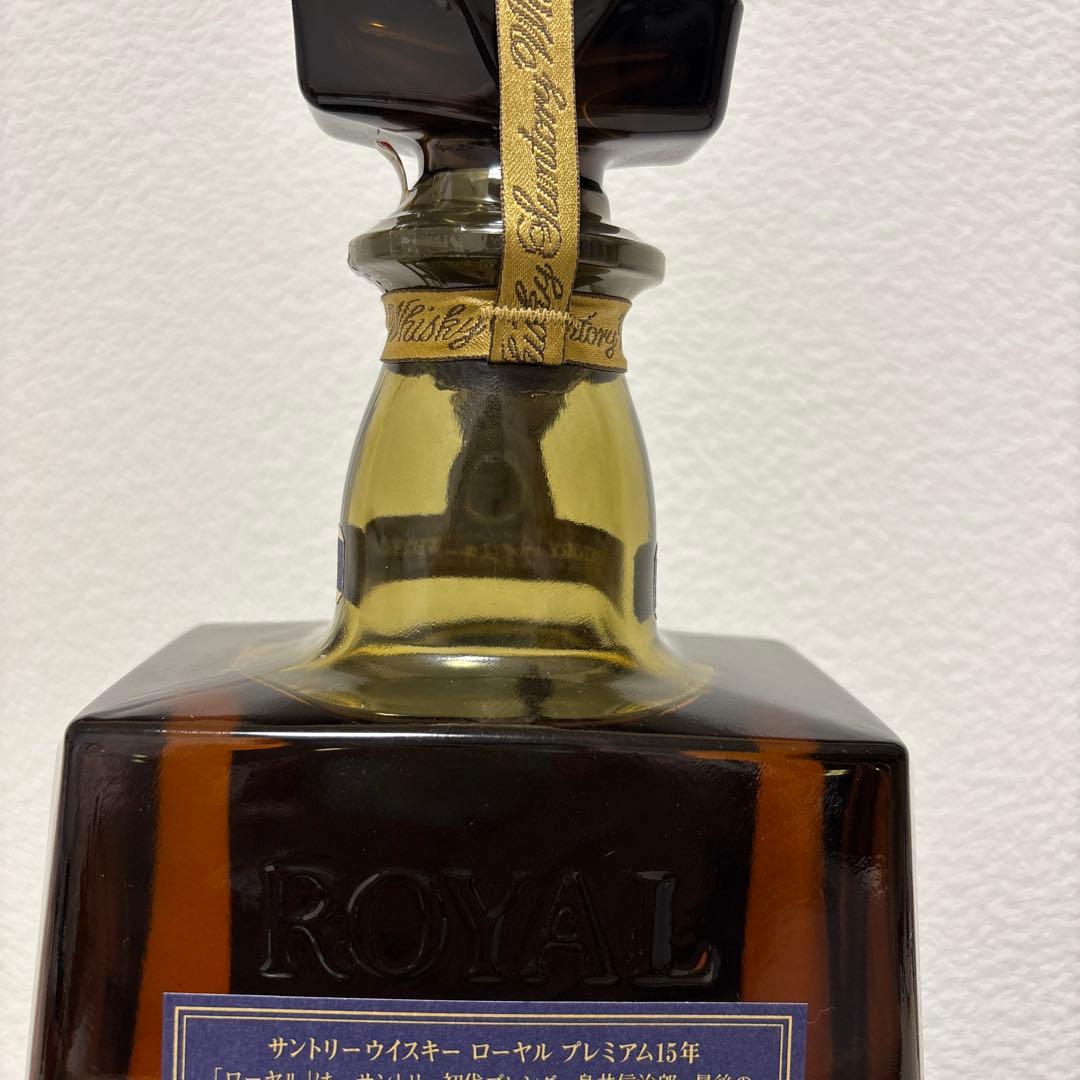 サントリー ウイスキー ローヤル 15年 青ラベル 750ml 古酒