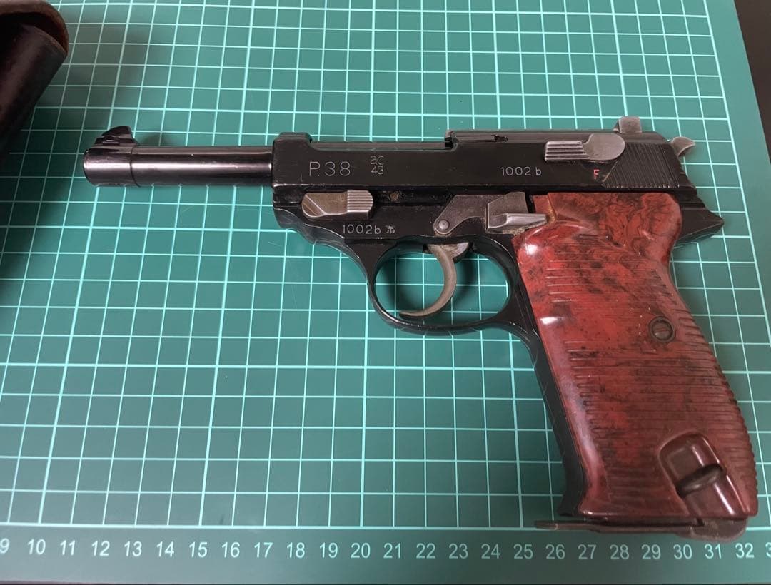 初期型 マルシン ワルサーP38スチール製　ベルリン1963刻印　ホルスター付き