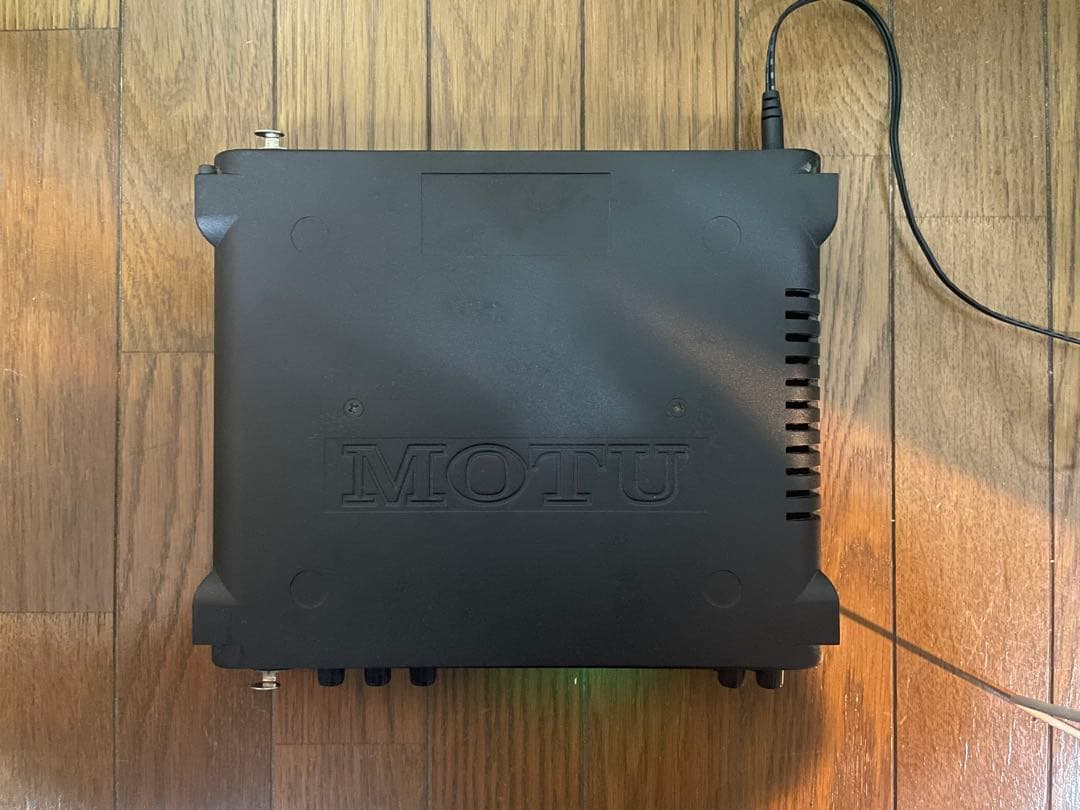 MOTU UltraLite mk3 オーディオインターフェイス(動作未確認)