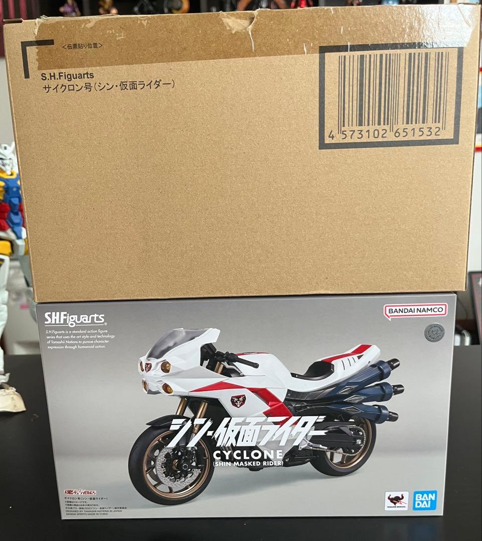 S.H.フィギュアーツ シン・仮面ライダー 1号、2号、サイクロン号×2