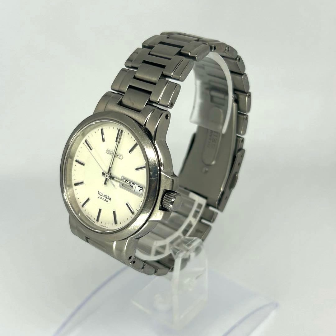 SEIKO セイコースピリット 7N43-7B80 QZ チタン メンズ【稼動】