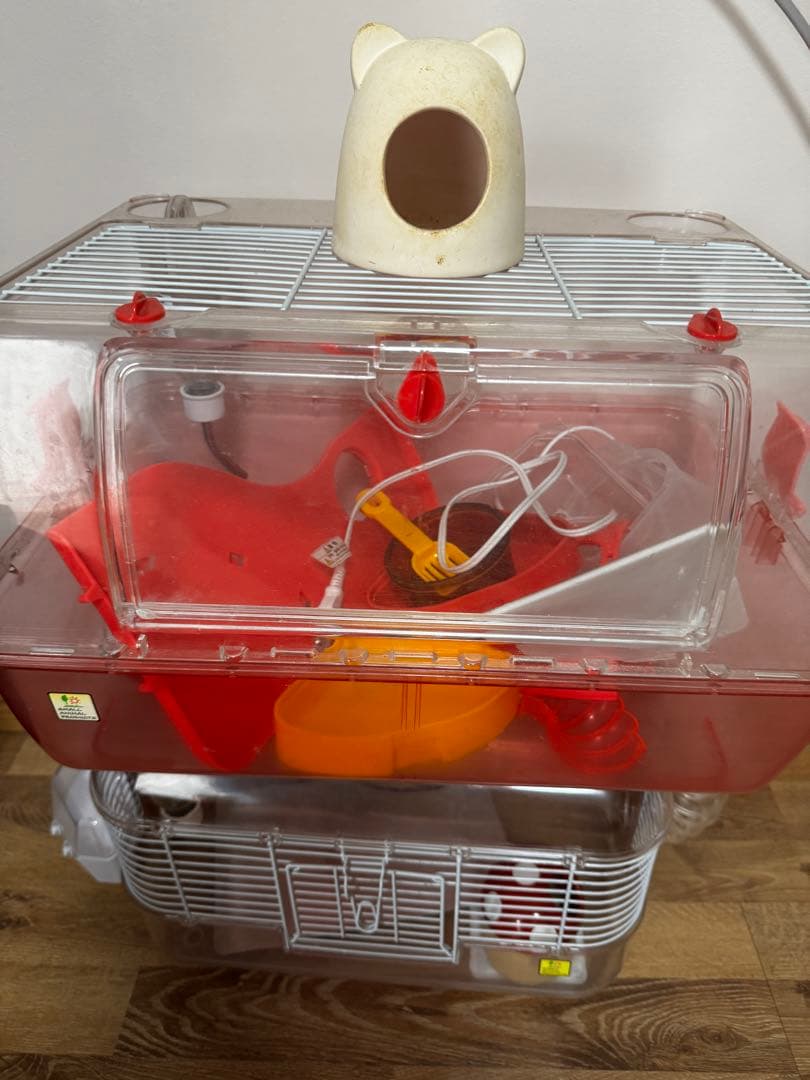 小動物用ケージ 赤 透明