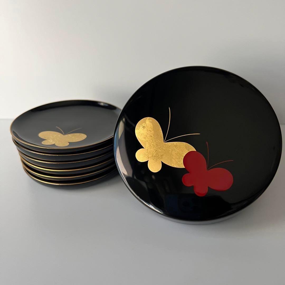 ☆美品【象彦 漆器】久美皿 蝶々 漆筒箱入り