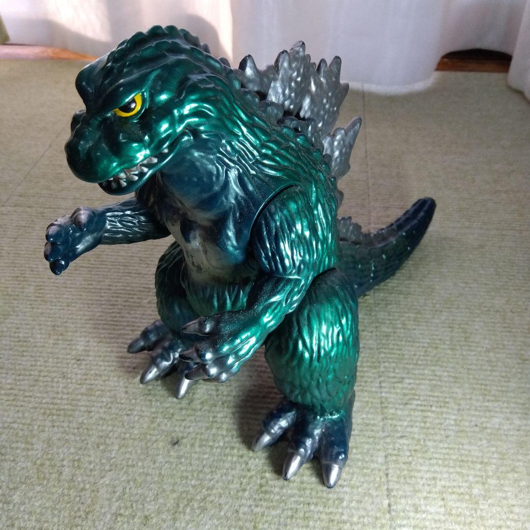 ゴジラ フィギュア