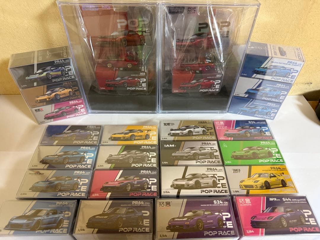 POP RACE 1/64 マツダ RE雨宮　RX-7 RX-8