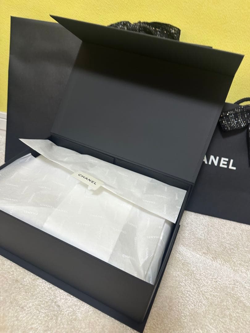 CHANEL ❣️ホリデーラッピング 2025 クリスマス リボン&チャーム