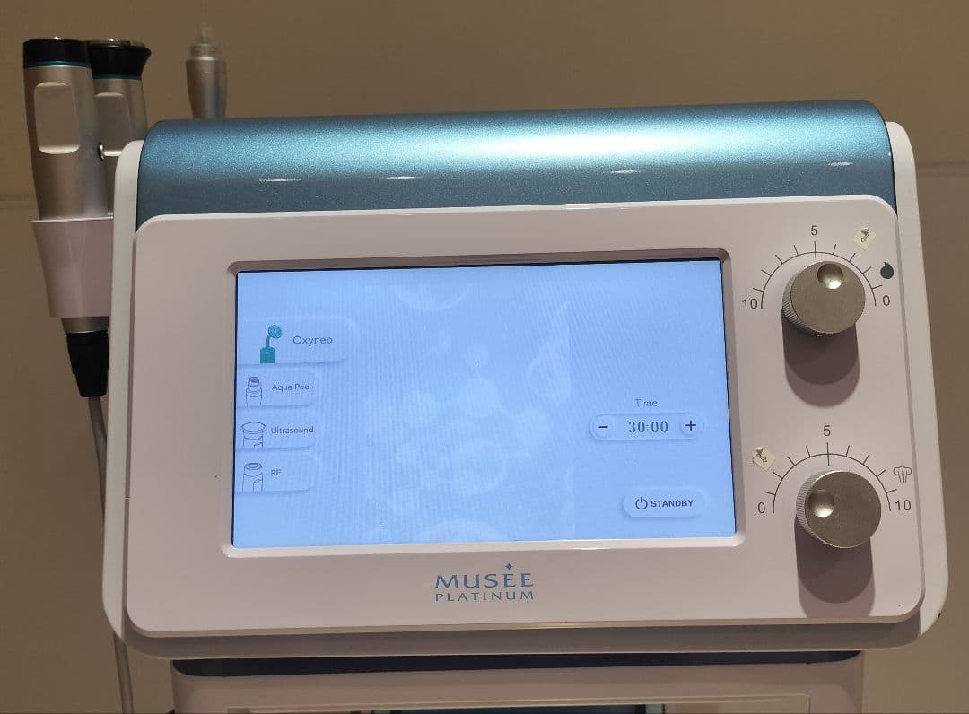 超美品】ハイドラクリア　トリートメント美顔器