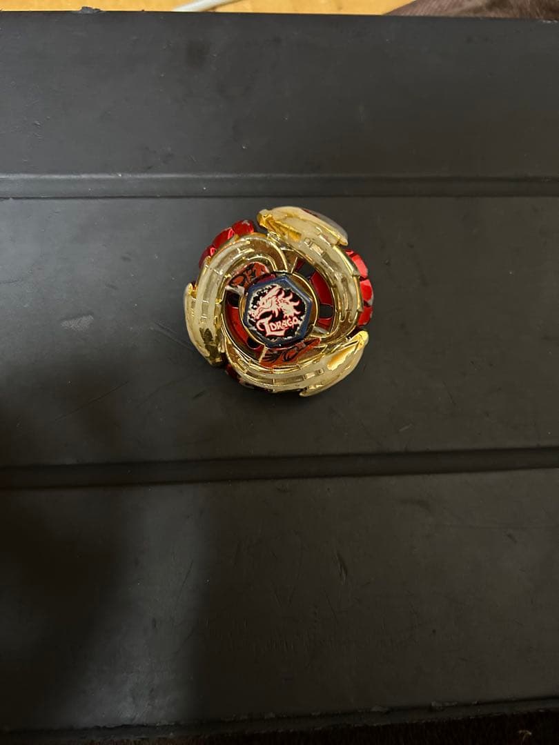 メタルファイトベイブレード　ライトニングエルドラゴ　海外限定