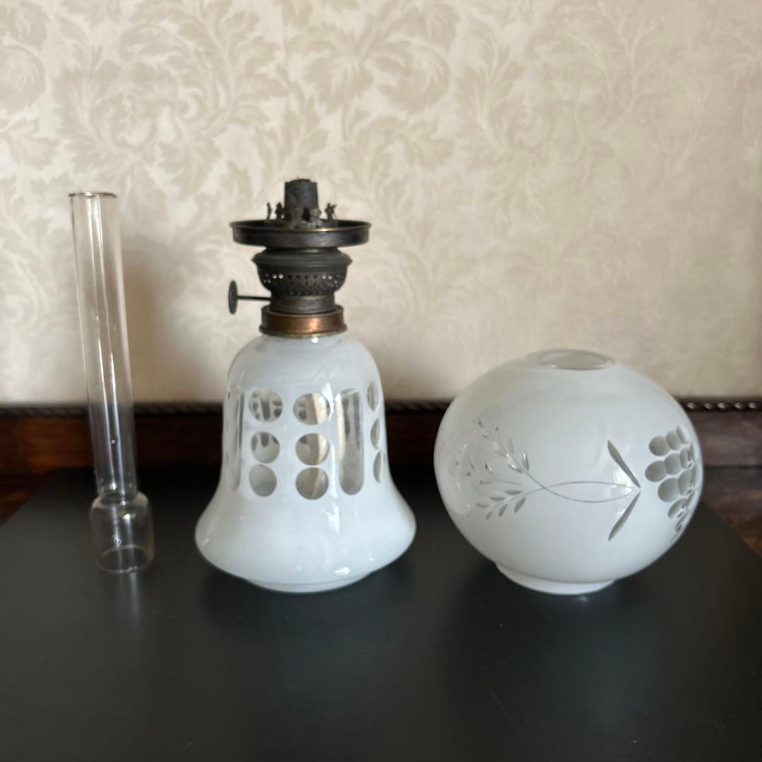 アンティーク　乳白　切子オイルランプ 昭和レトロ
