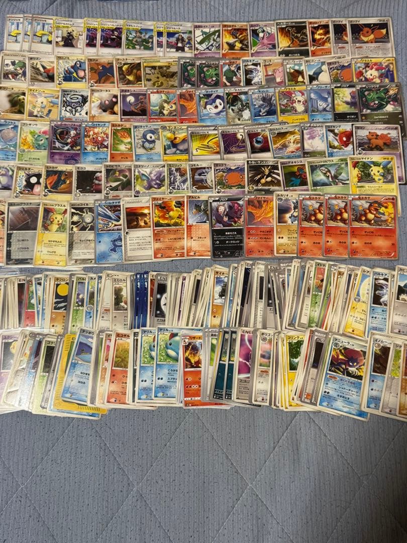 ポケカ まとめ売り 引退品 500枚以上 ファイル ピカチュウ