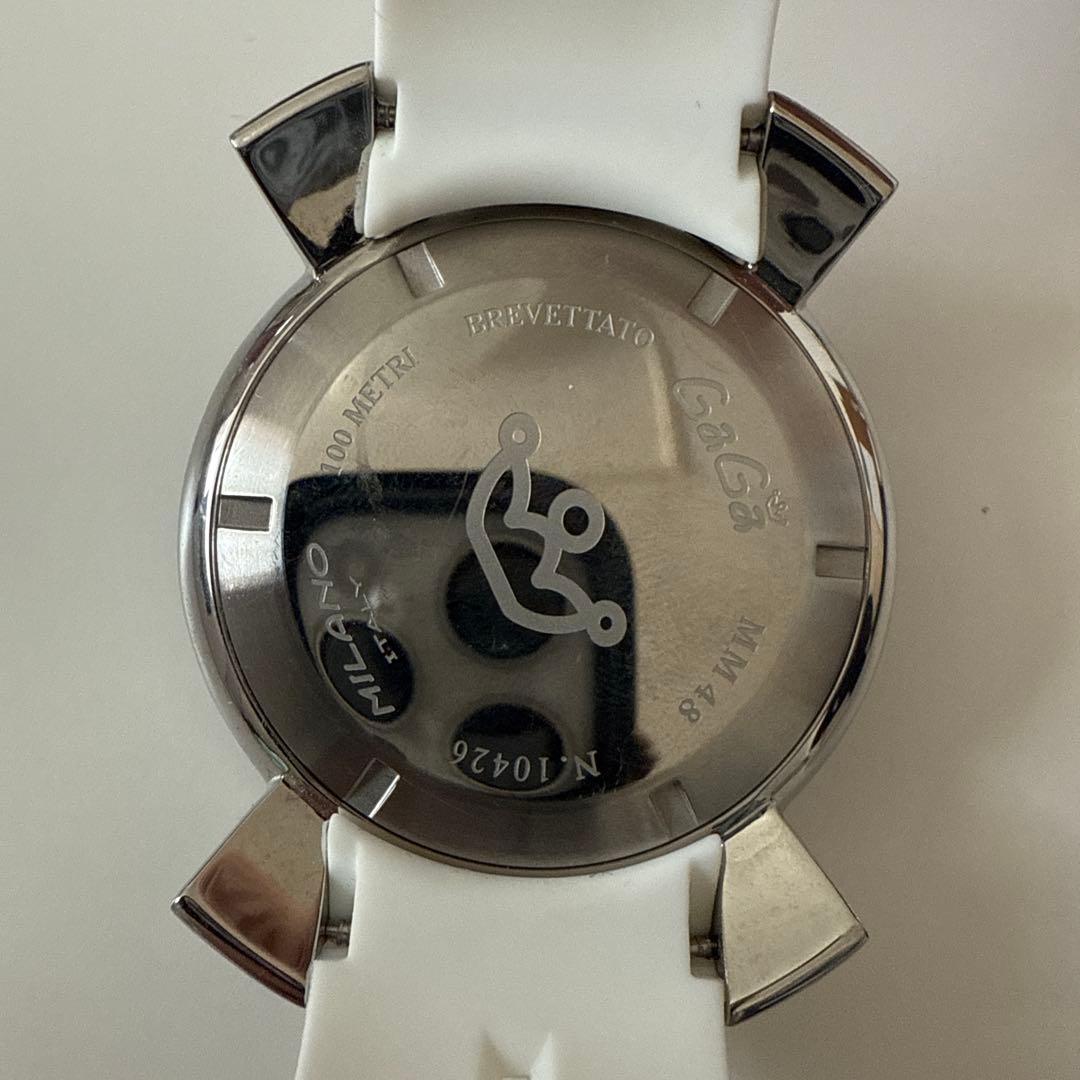 ガガミラノ ラバーベルト 時計 ホワイト/ブラック