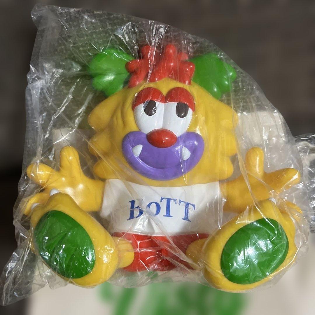 BoTT × VERDY Visty Toy human made