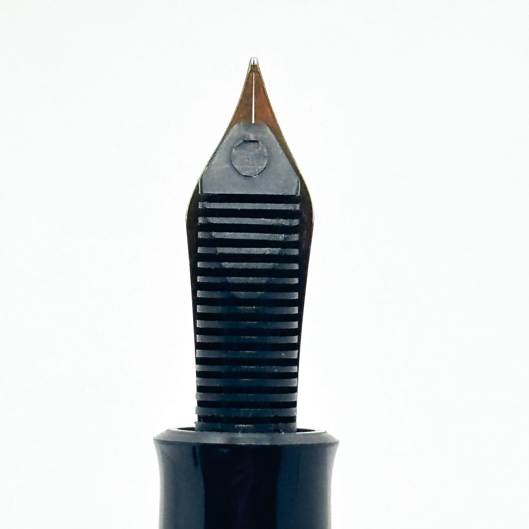 Pelikan ペリカン M700 TOLEDO トレド 1674