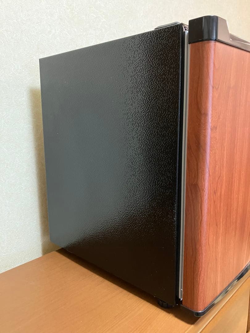 アイリスオーヤマ　2024年製　１ドア　小型セカンド　ミニ冷蔵庫46L