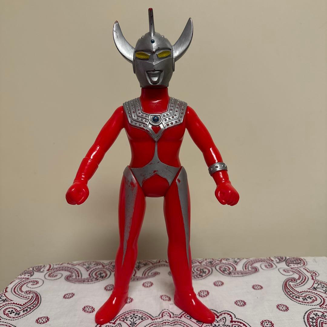 グレートザウルス　ウルトラマンタロウ　ポピー